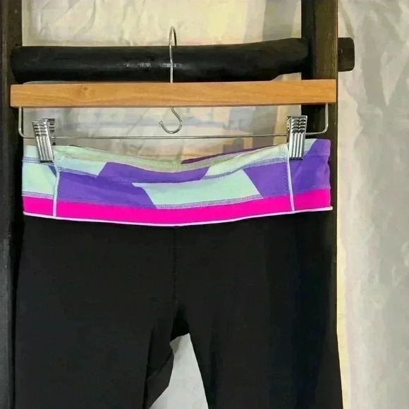 Lululemon leggings - Picture 13 of 16